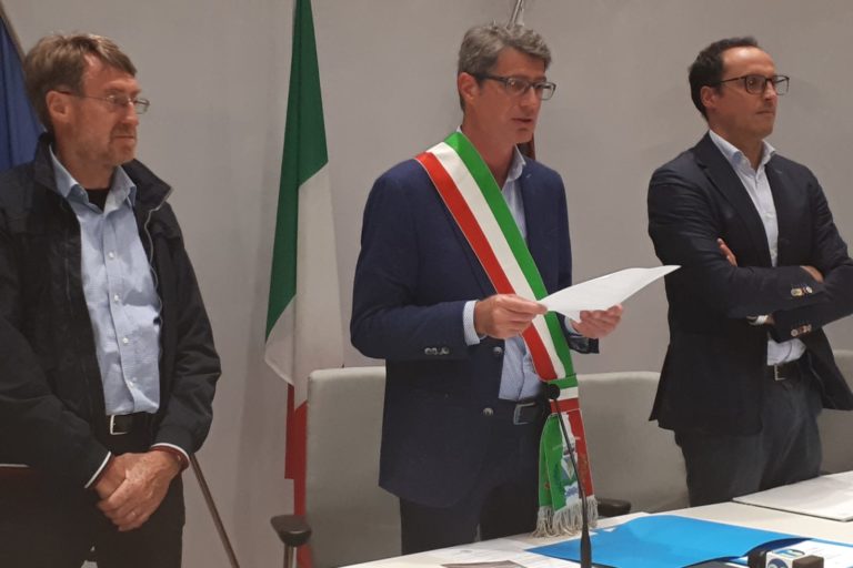 cence-sindaco-main