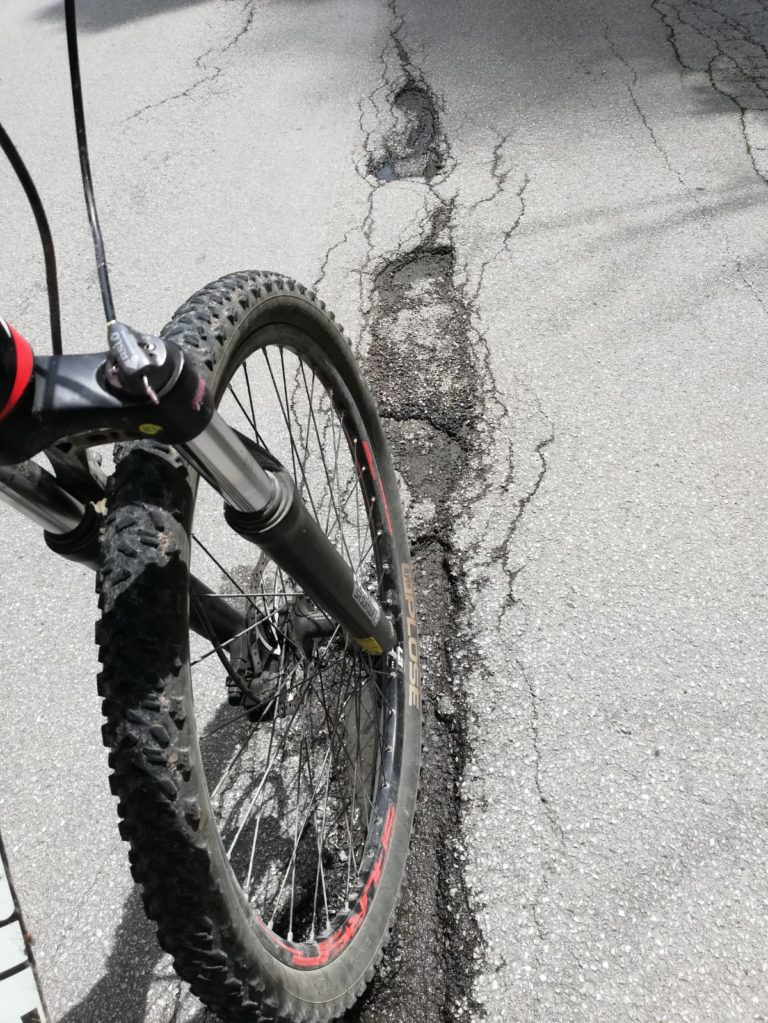 84a5356d-d4aa-43c8-b4cc-4b7ed8318482