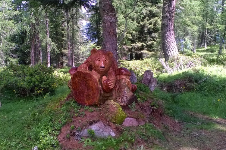 Pota-l_Orso_Bosco-degli-Artisti