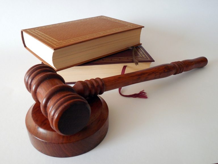 TRIBUNALE (2)