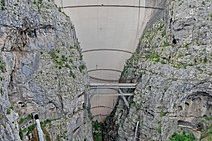 212px-Diga_del_Vajont_