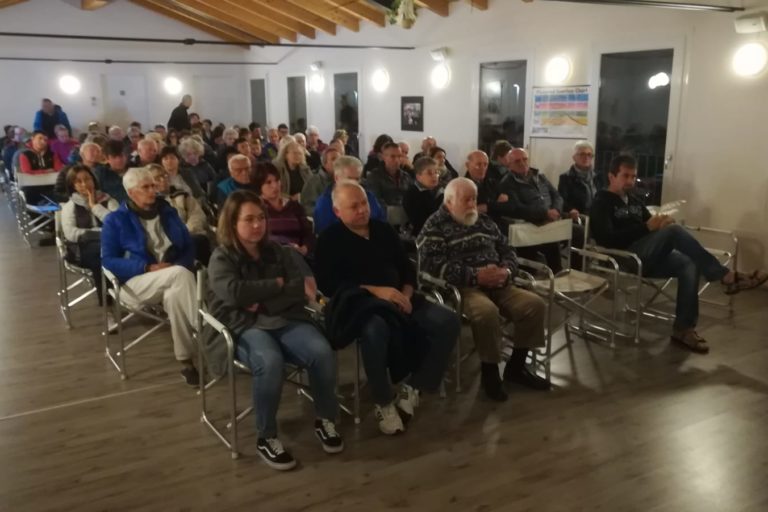 64ec7b4e-27e1-444b-be4b-32fa21e1f5b0