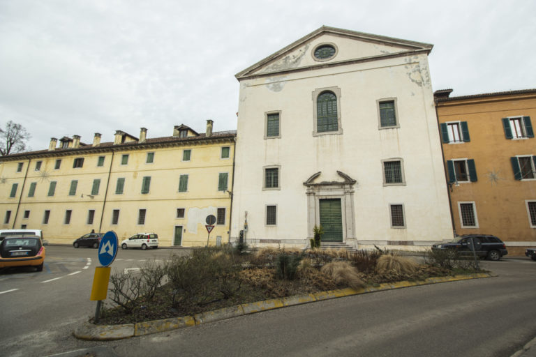 Fronte chiesa (1)