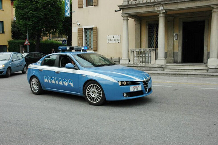 POLIZIA