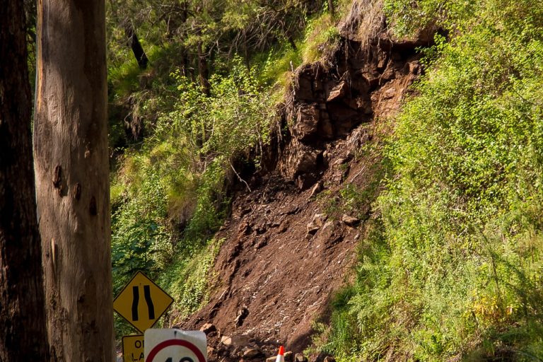 landslide-2819155_1280