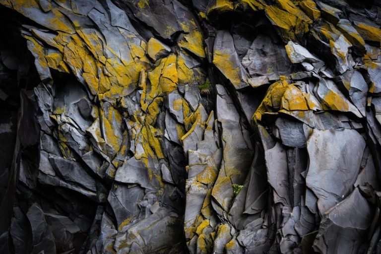 rock-wall-1845128_1280