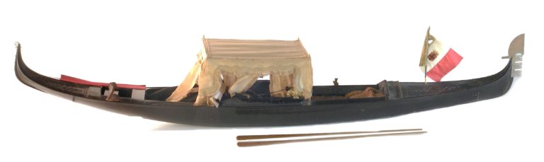 HERO IMAGE -MODELLO CASAL