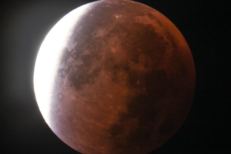 Luna in eclisse