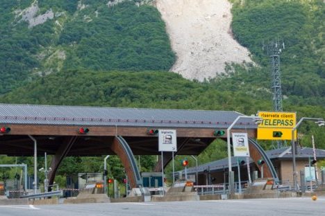 558x312xcasello-autostrada-A27-dolomiti.jpg.pagespeed.ic_.AUYLIYSelj