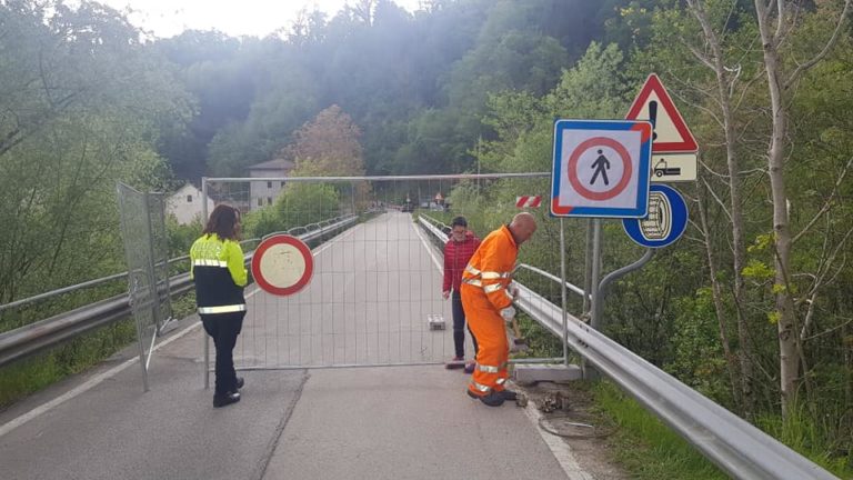 60449418_329290401080581_3025187565289340928_n