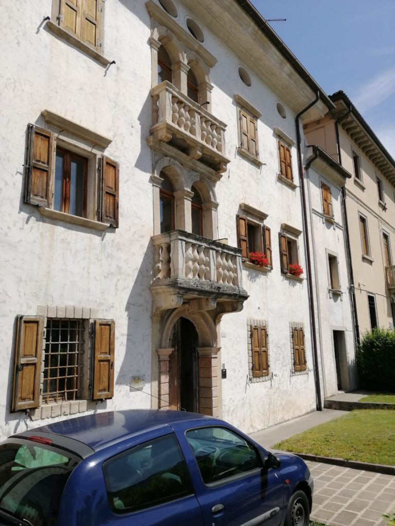 15055578-af42-49f3-a1cc-d80dd7d1a200