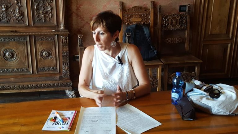 fbe3d79b-2130-47b6-ad95-bd2087925106