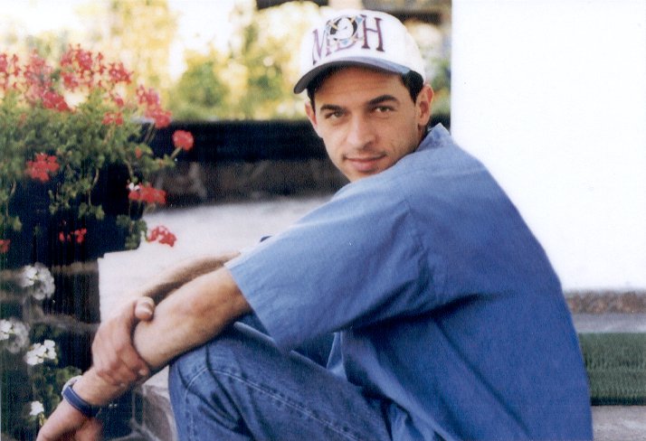 25420_105540432807606_7201605_n