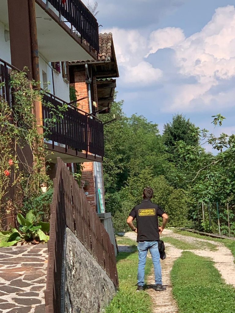 cca6d0ce-e057-49fb-b4c3-cf36c23a5781