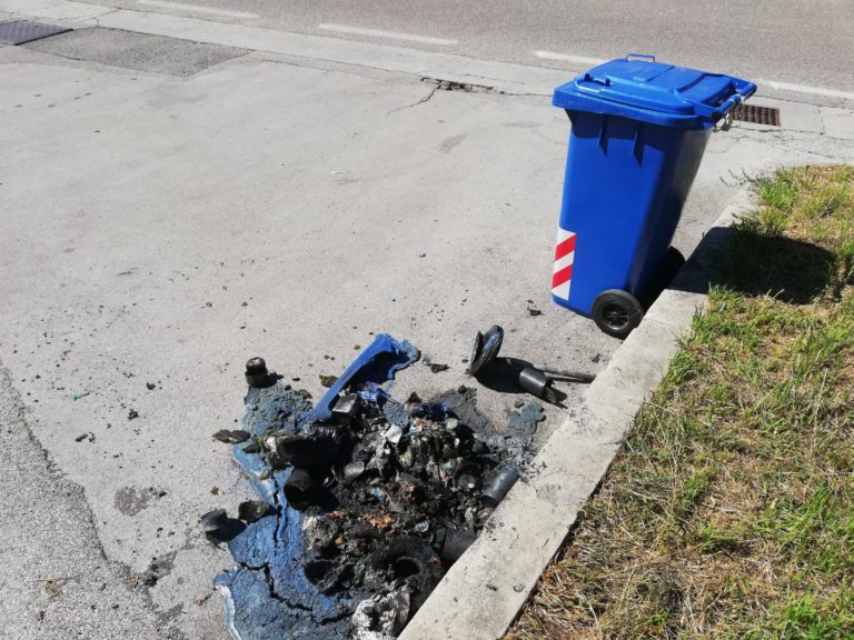 6262800d-502b-4156-bda2-bcc6aa617ba7