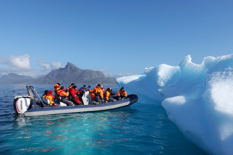 iceberg-4499262_1280