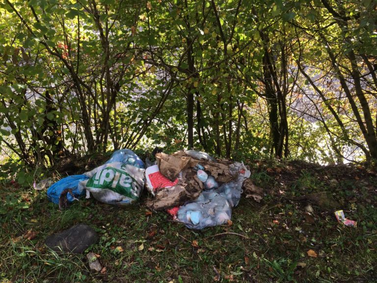 69721803-869c-4860-ba3e-bd89d852f0b5