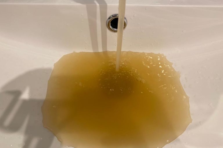 ACQUA SPORCA