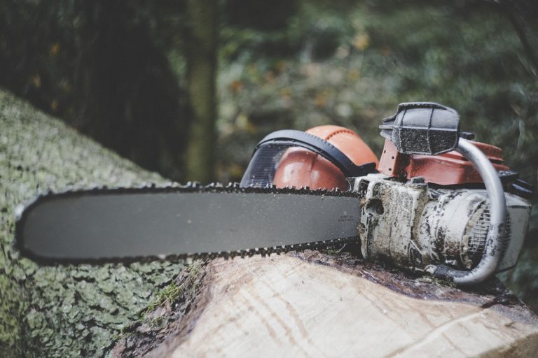 chainsaw-3655667_1280