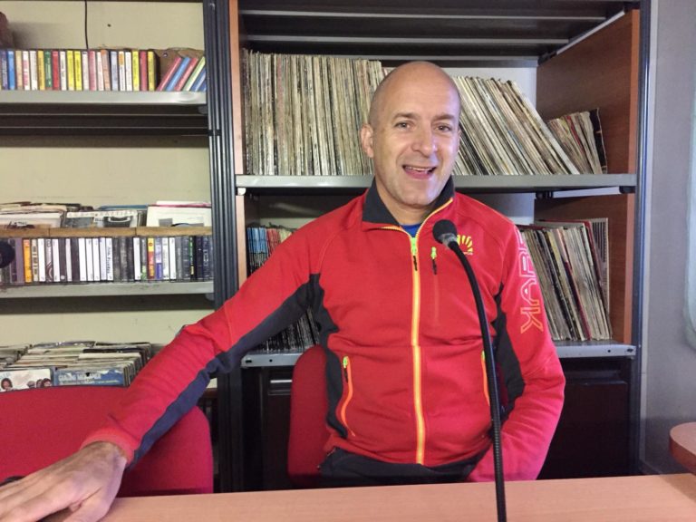 d43d3004-8030-4fc5-ada3-8b98b2f54113