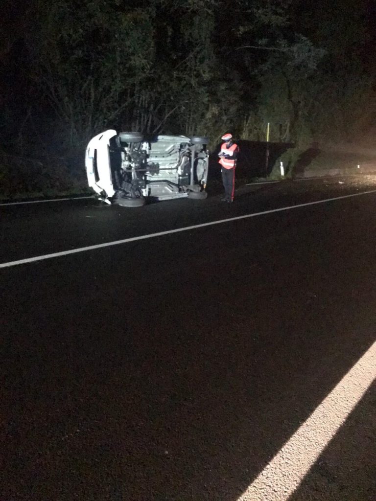 photo5823568697091010908