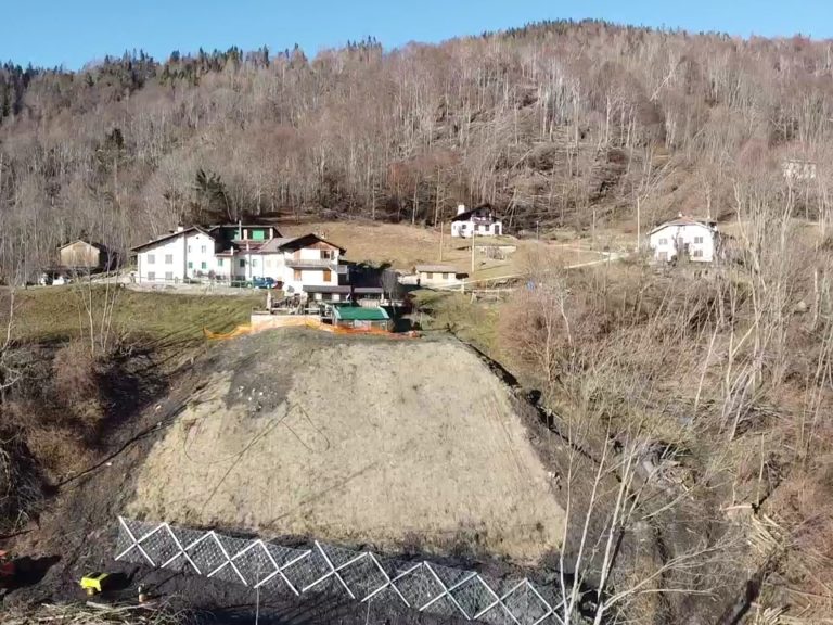 64eb3a32-6dd6-4cc2-813f-6384a7fdce92