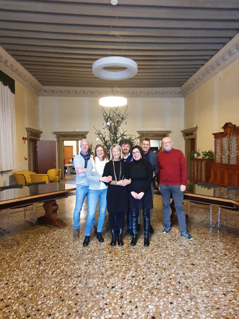 7e08ed7d-5565-46c7-be15-d121e23116d3