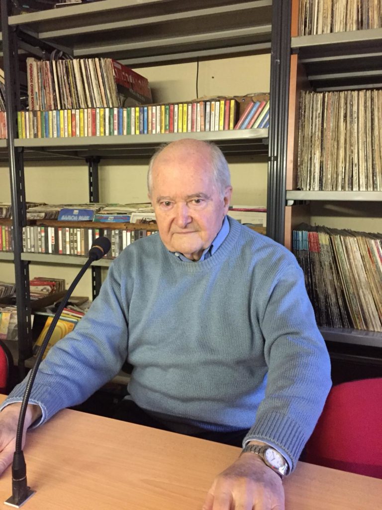 858b39ff-d895-447e-8078-d0a997c0e060