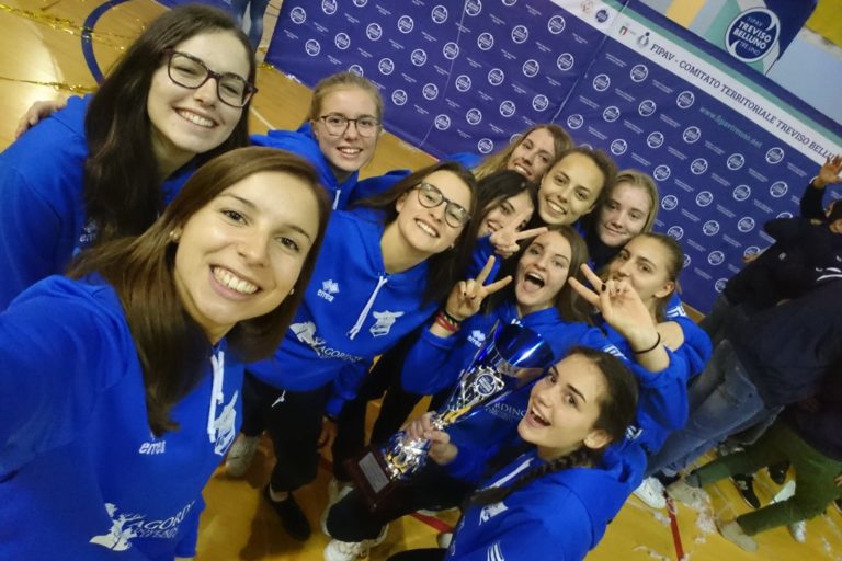 VOLLEY FESTEGGIAMENTI 1