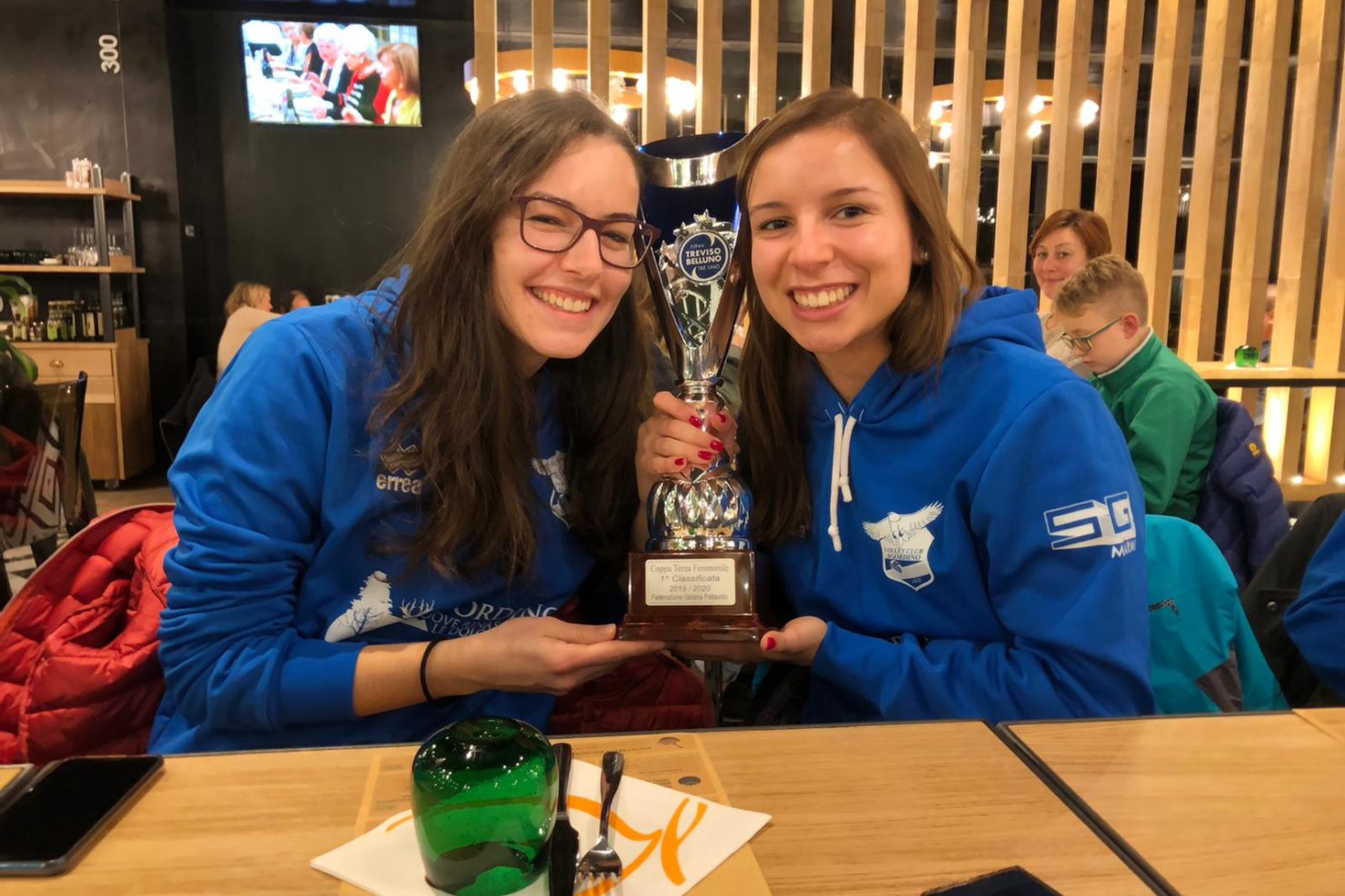 VOLLEY FESTEGGIAMENTI 5