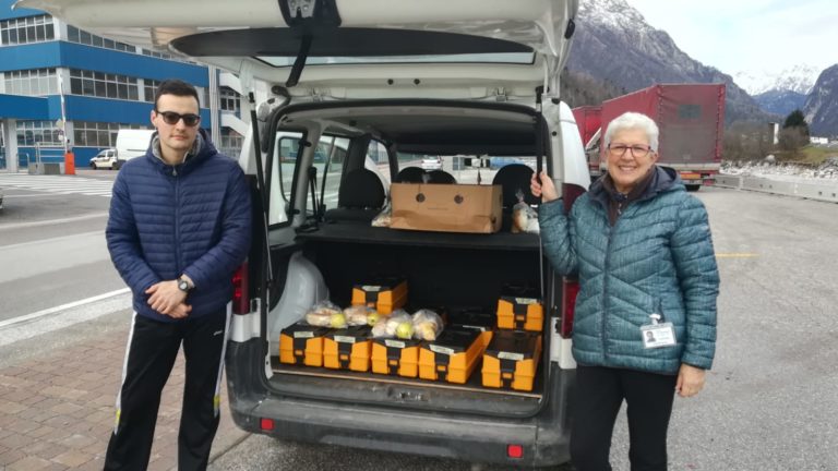 d6d12055-0c84-49a4-b4e2-b812f627ee23