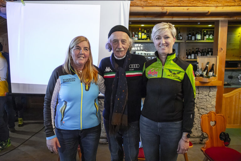 da sx nadia costa presidente sci nordico marmolada – roberto bortoluzzi pres. fisi veneto – morena stefanon pres. sc alleghe