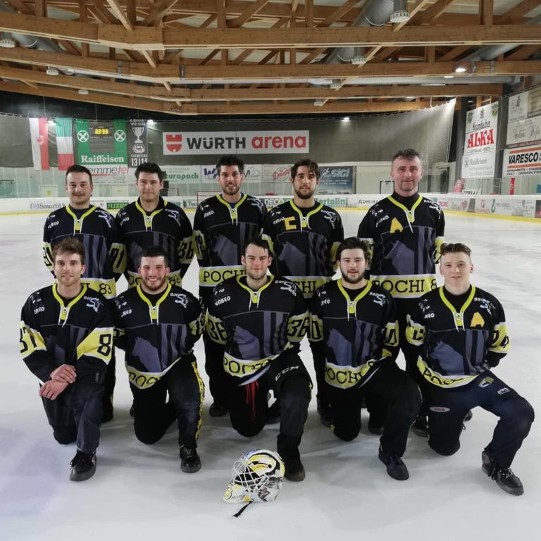 BROOMBALL SQUADRA BRUNICO