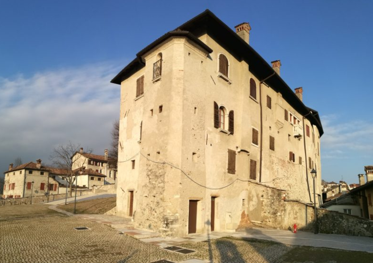 86616232_191288651974471_1974626336915849216_n