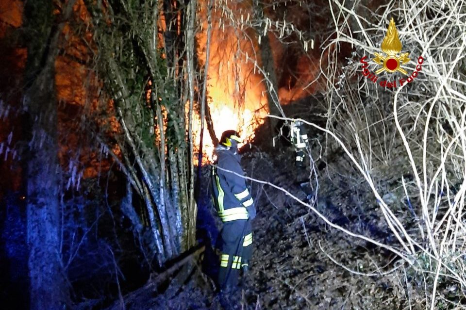 BF8B0B00-524E-49D3-B850-E401EC0E4752