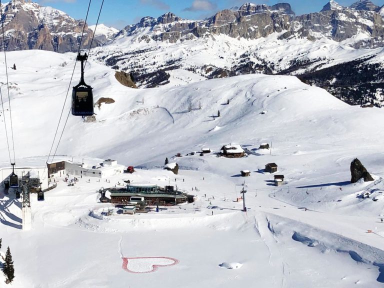 c3ad3807-d160-4203-8e92-98a01d68c000