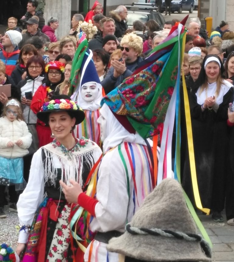 d60c7cfc-386f-463e-992e-4cb8ab331bc6