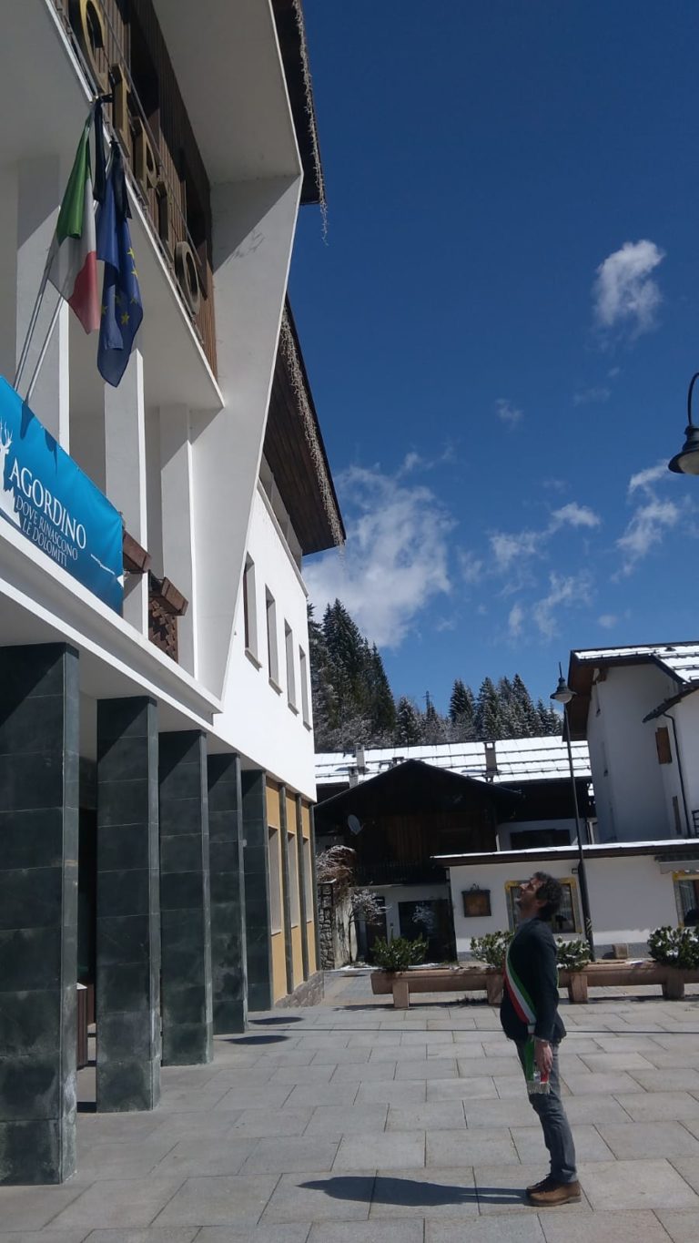 MINUTO SILENZIO – COSTA FALCADE