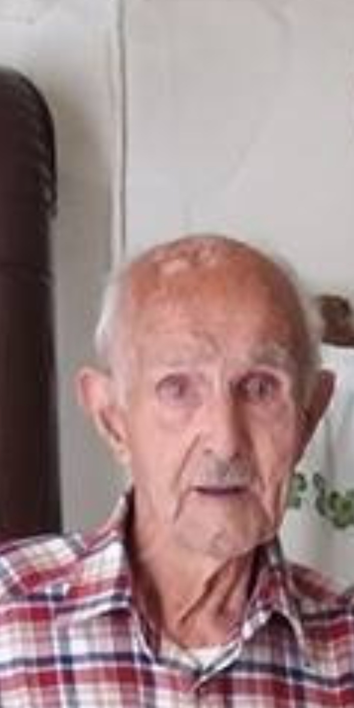 a8883d24-e25b-444a-bc21-296d5e7a47e4