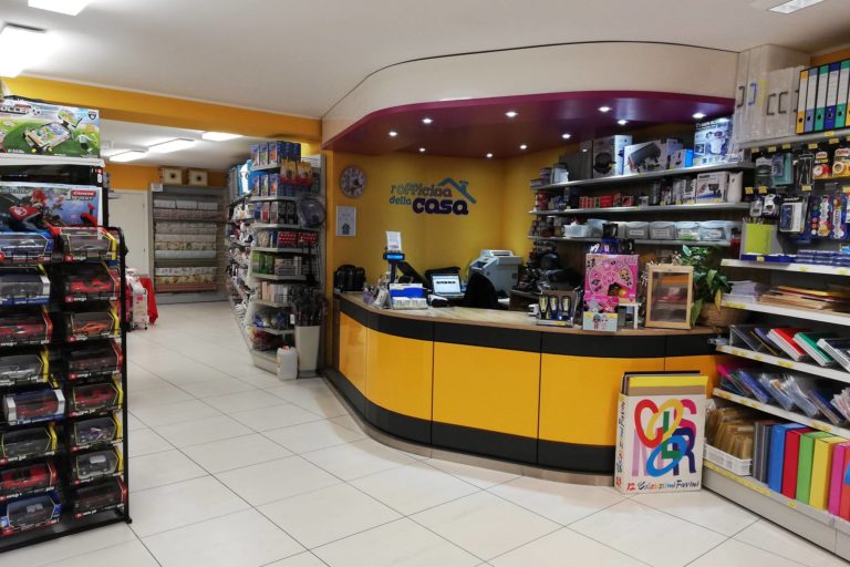 OFFICINA CASA