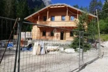 PESCHIERE