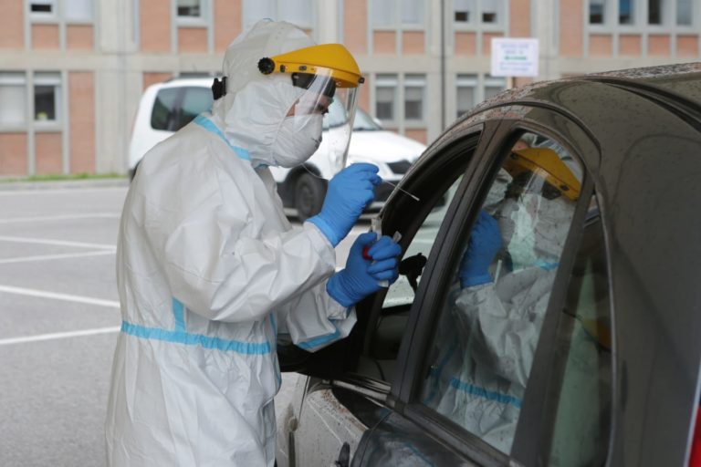 060e0872-1c29-4a01-9776-54989dab4e90