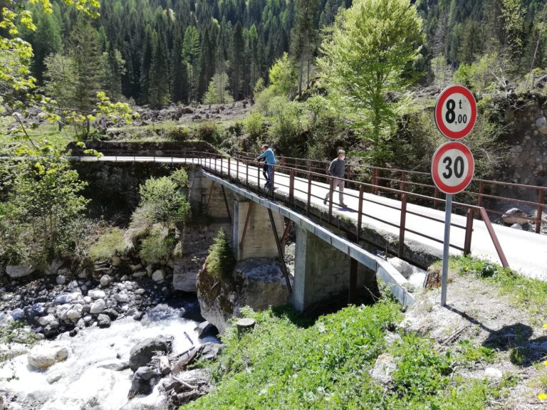 9819d1fa-aa47-4ea5-9d61-308cd4f6fb1e