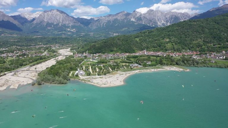 9934e17e-c182-47b7-8b8d-d9647a5950aa