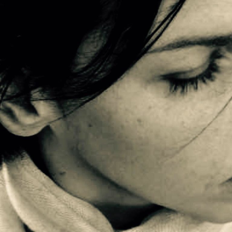 ALESSANDRA SERVI FOTO