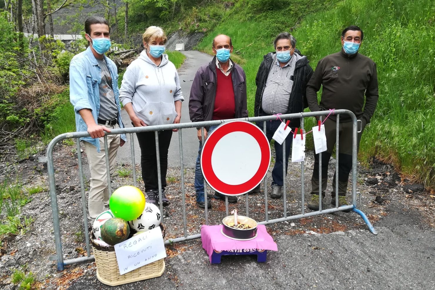 a4063bf9-d800-443a-af53-4b668d2cbaba