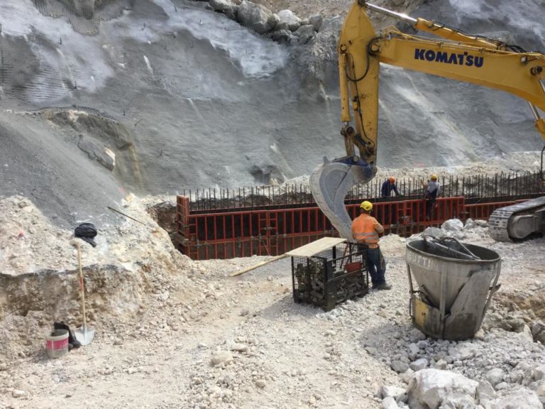 a9613c89-f8a3-4ef2-9aee-7b4bf5c4742a