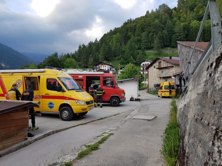 f07430b4-30a7-4122-a235-6e15b5aad0af