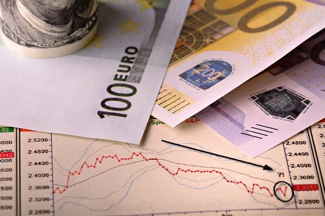 monetary-5073834_640