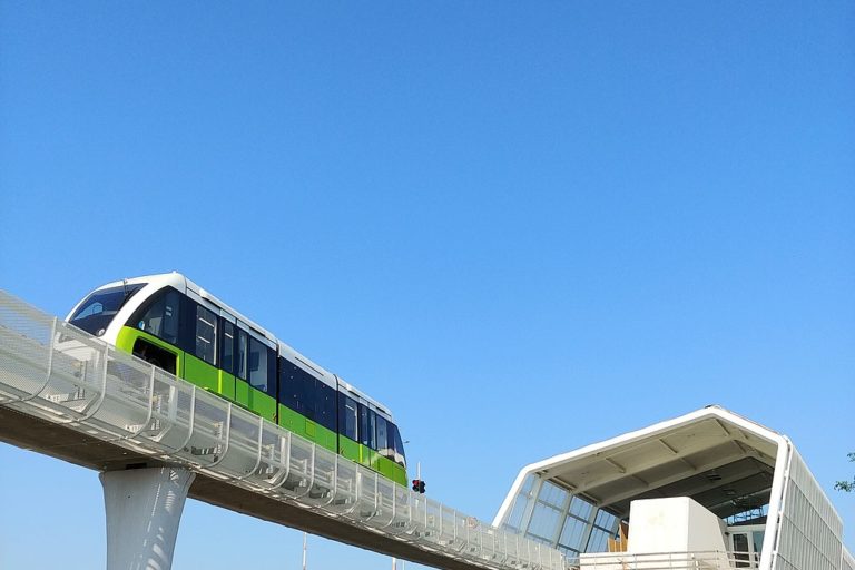 1024px-People_Mover
